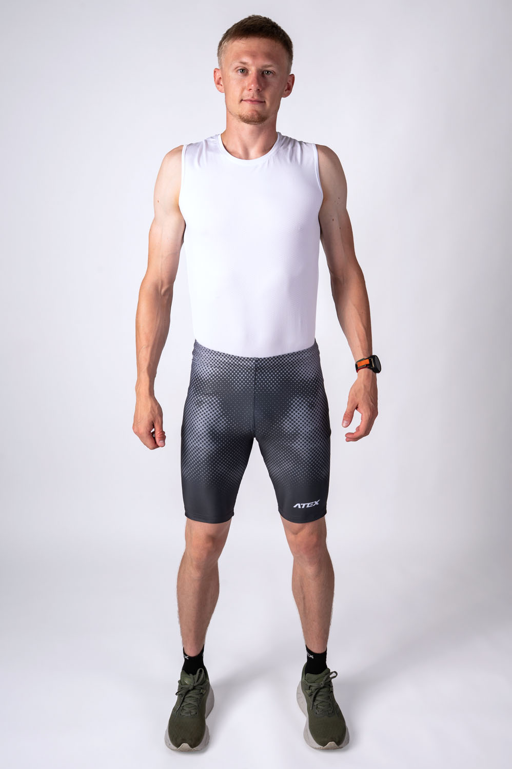 Short sports leggings PROFI