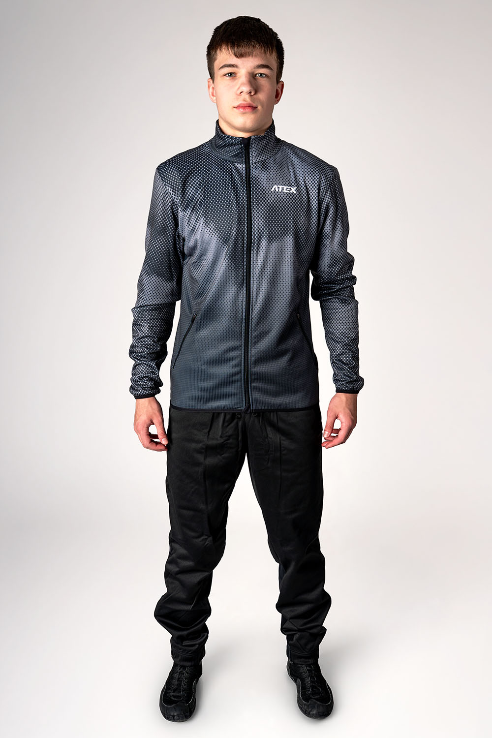 Sports sweatshirt, zippered pockets
