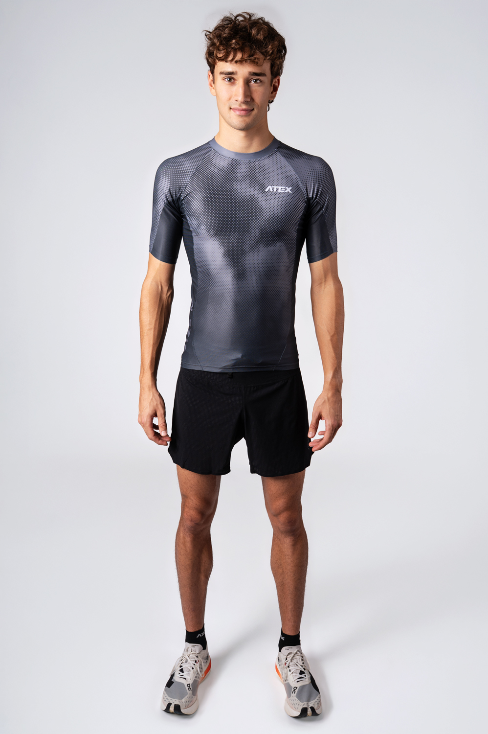Tight-fitting sports jersey PROFI with short sleeves